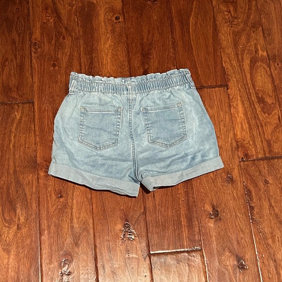 Cat & Jack Denim Shorts - Picture 2 of 3